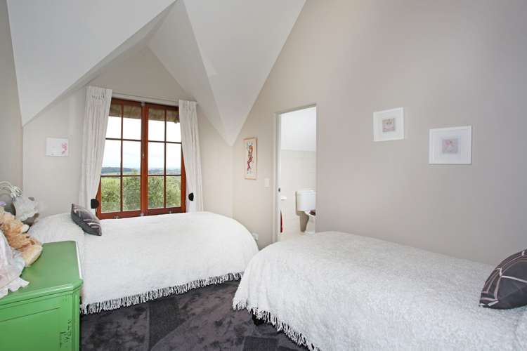 22d Stone Road Bombay_15