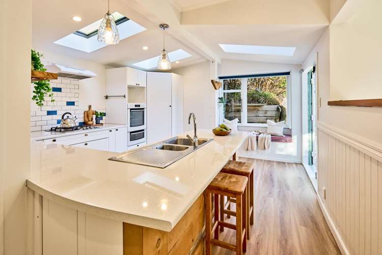 48 Cluny Road Plimmerton_8