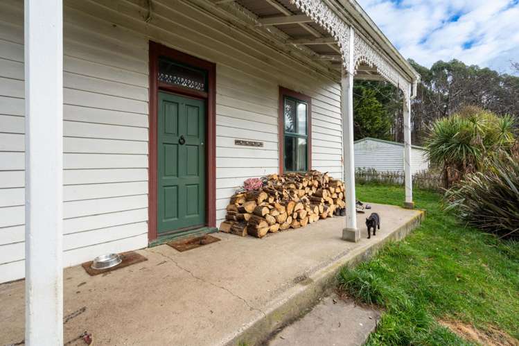 61 Coutts Gully Road Taieri Mouth_11