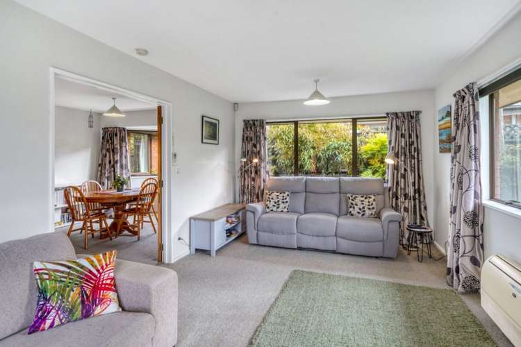 2/47 Laing Crescent Heathcote Valley_7