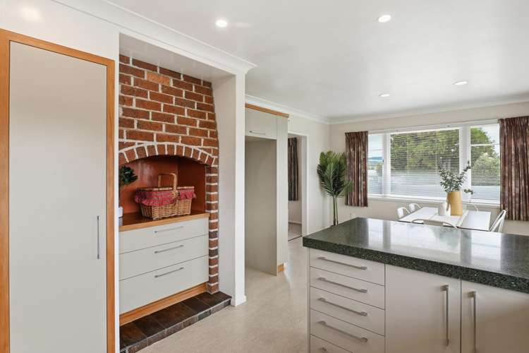 14 Johnston Crescent Hillcrest_6