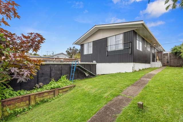 25b Linton Crescent Matua_1