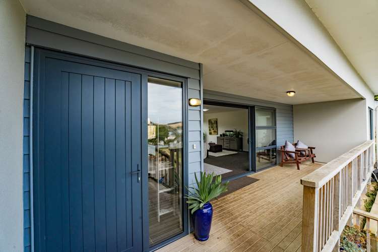 1420 Taieri Mouth Road Taieri Mouth_2