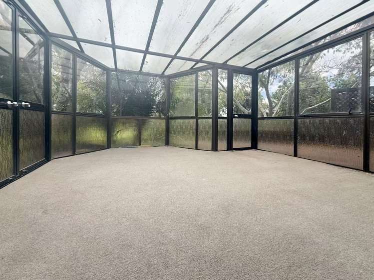 122 Whangaparaoa Road Red Beach_11
