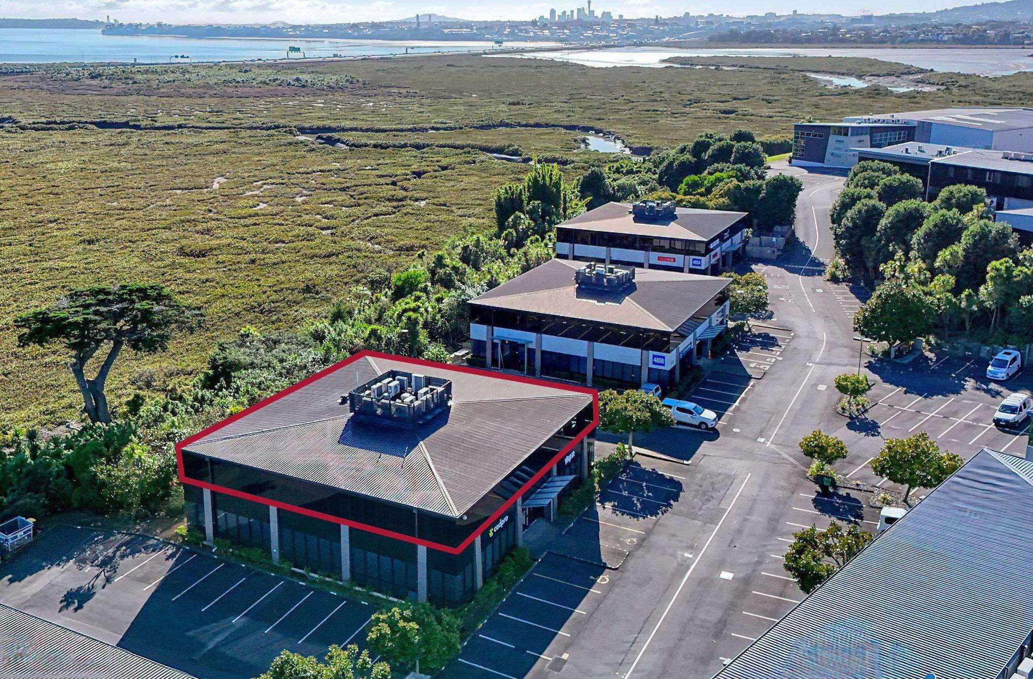 Committed tenant, quality building, smart investment