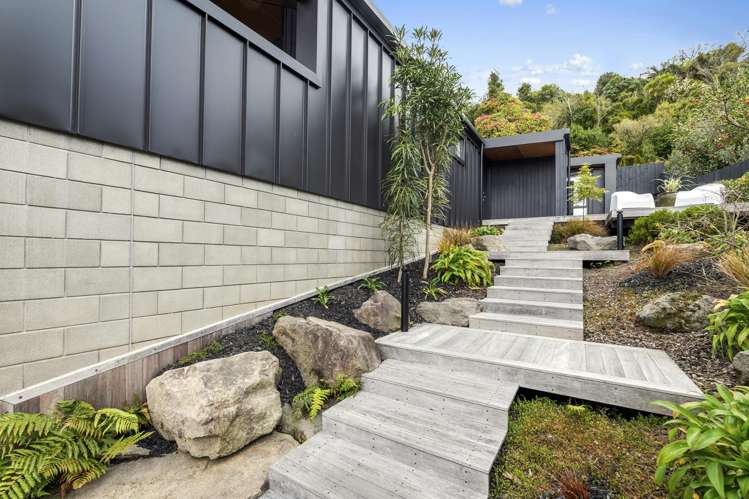 16 Sloane Avenue Tihiotonga_30