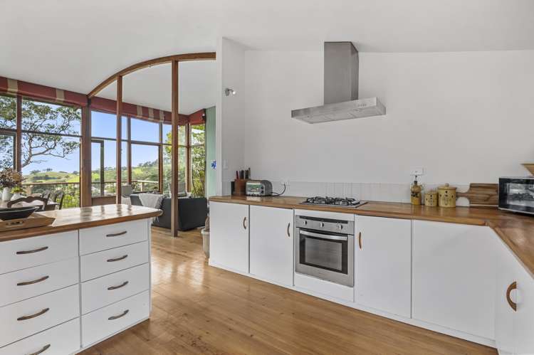 46 Tiri View Road Palm Beach_10