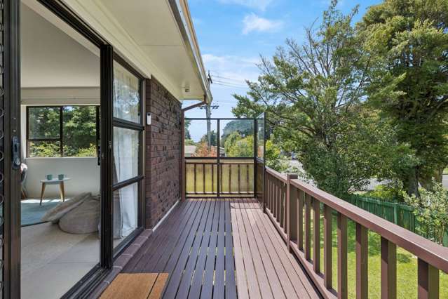 2/1 Manse Road Pahurehure_4