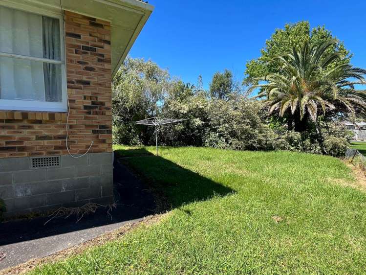 1/51 Cardiff Road Pakuranga_13