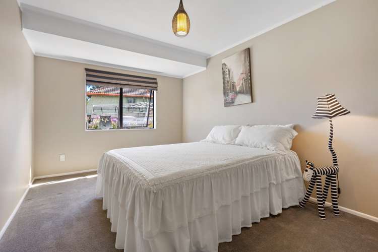 122 Glenpark Avenue Frankleigh Park_17