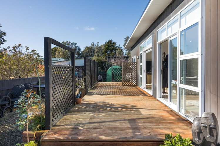 69 Nash Parade Foxton Beach_11