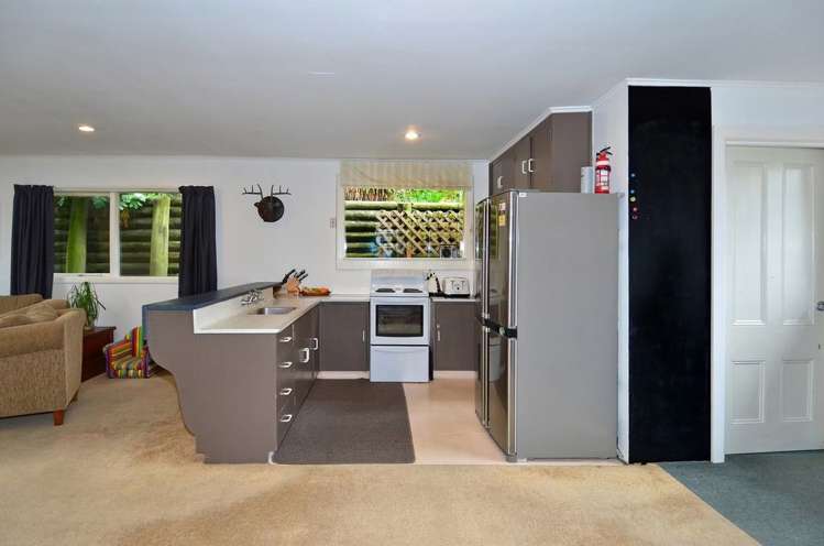 50 Hawkhurst Road Lyttelton_27