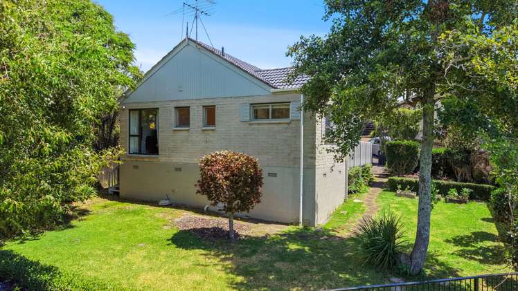 2/30 Curacao Place Half Moon Bay_29