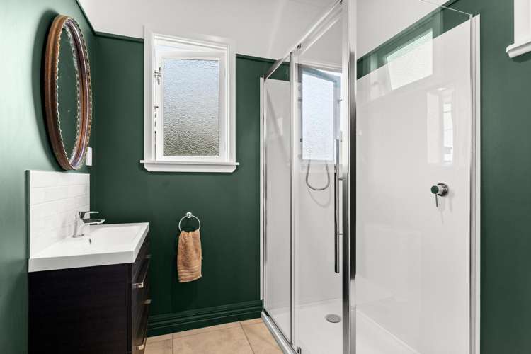 9 Chester Place Taradale_14