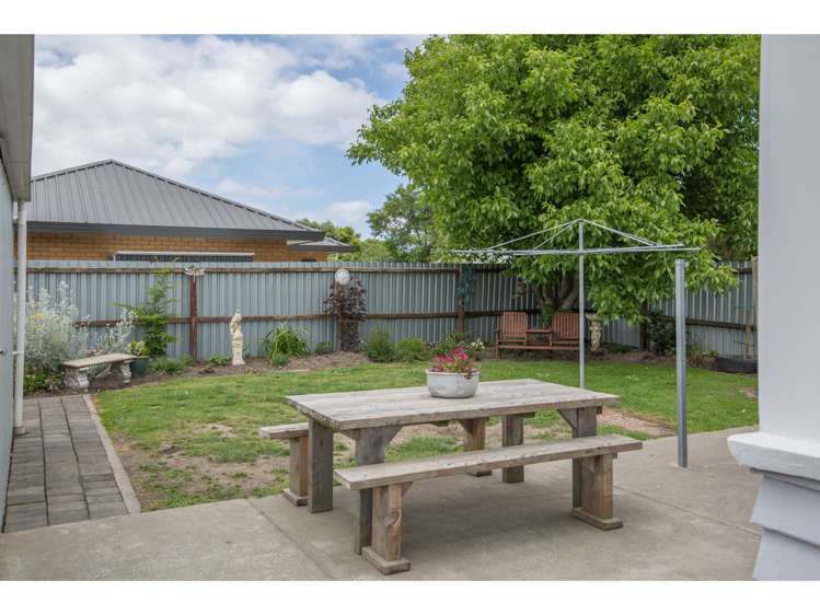 16 Kirk Road Templeton_17