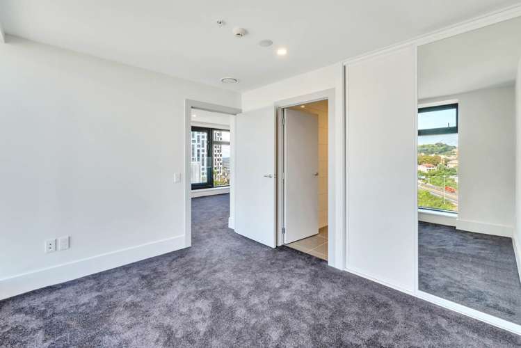 1305/8 Whitaker Place Grafton_9