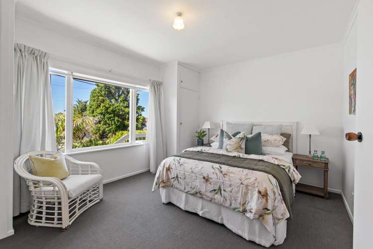 17 Lyndhurst Road Te Atatu South_9