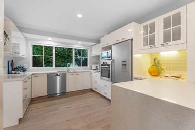 32B Brian Wood Lane_4