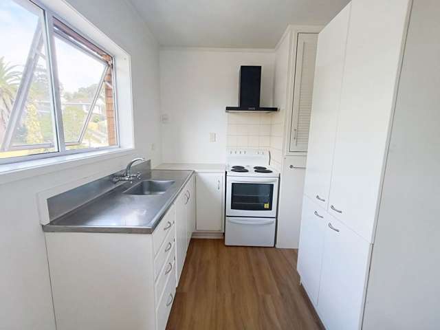 3a Regal Place Forrest Hill_4