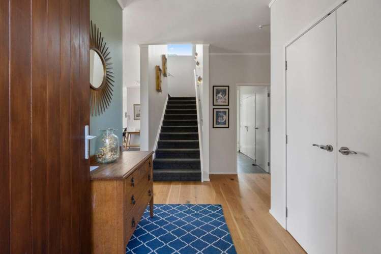 138 Piha Road Piha_11