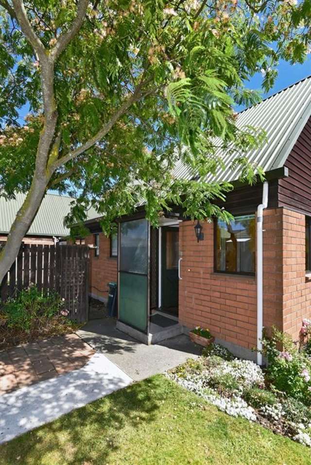 1/5 Bowen Street Upper Riccarton_2