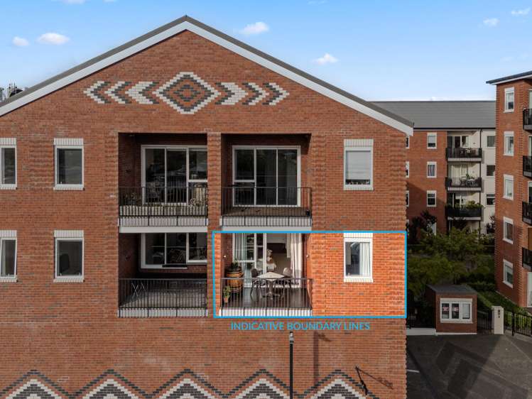 203/1A Soljak Place Mt Albert_18