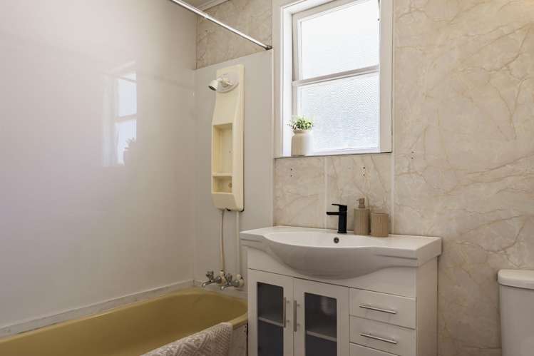 71 Seddon Crescent Marewa_11