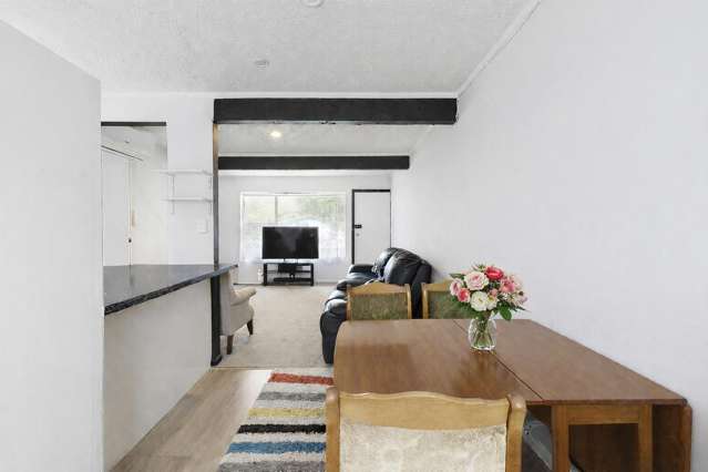 2/13 Japonica Crescent Ranui Heights_2