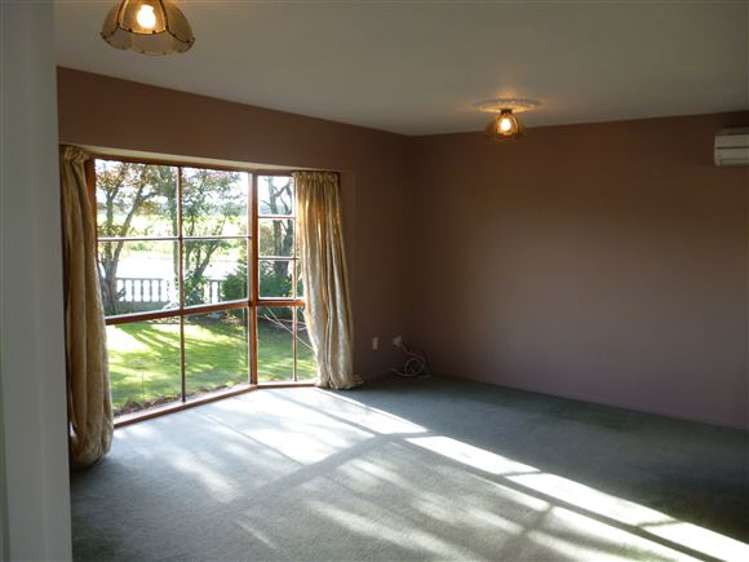 57 Kirk Road Templeton_5