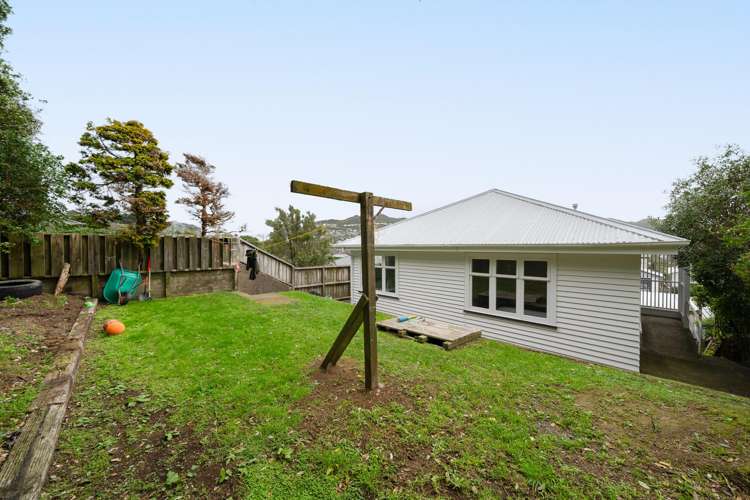 41 Tarawera Road Johnsonville_8