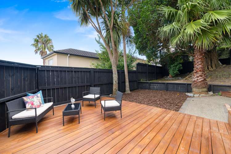 1/40 Jane Eyre Drive Somerville_11