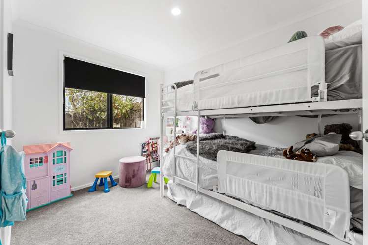 7 Hawaiian Parade Arkles Bay_18