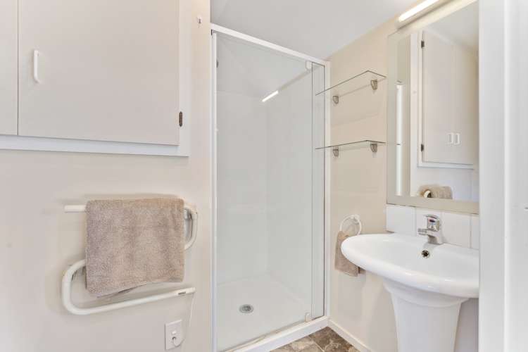 11/324 Worcester Street Linwood_17