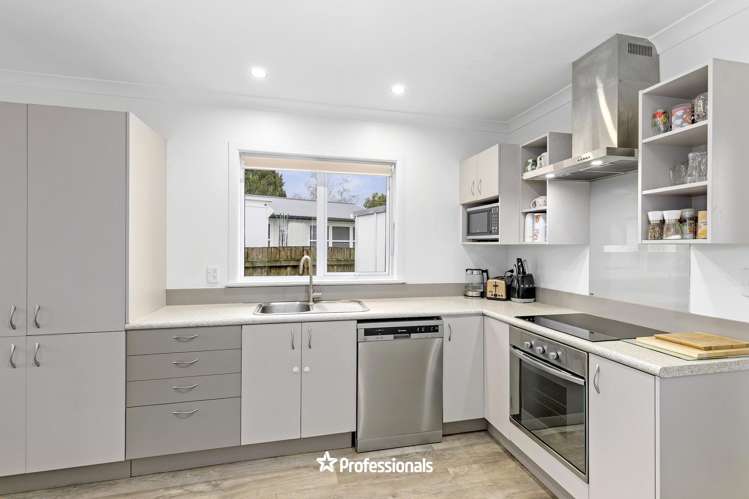 42 Mountbatten Grove Clouston Park_4