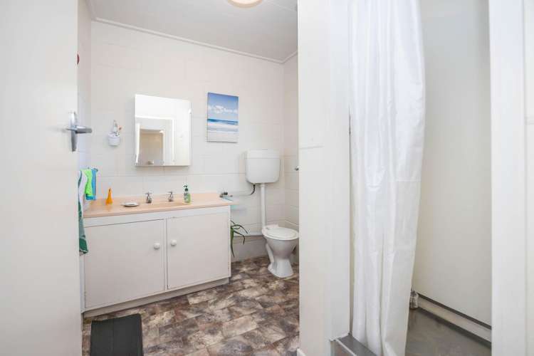 81 A-E Firth Street Hamilton East_13