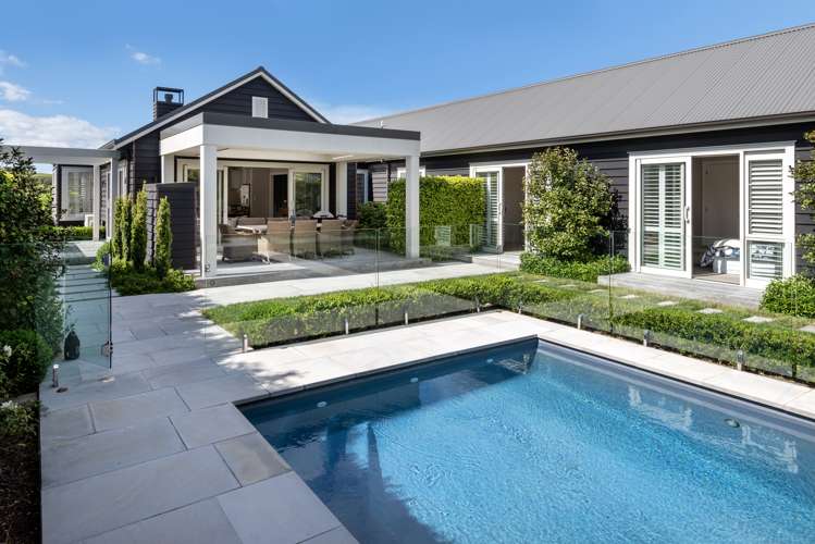 56 Weatherly Drive Beachlands_10