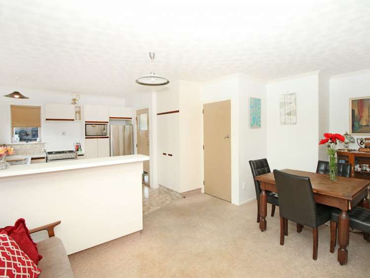 19 Churchill Avenue Feilding_8