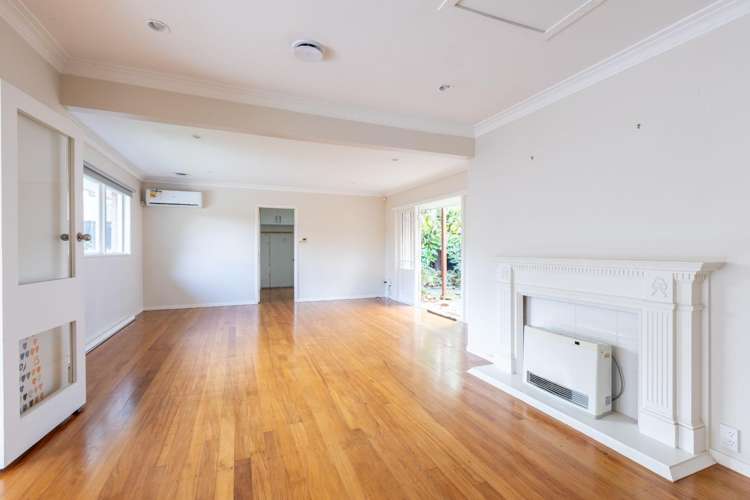 17 Hubert Henderson Place Remuera_6