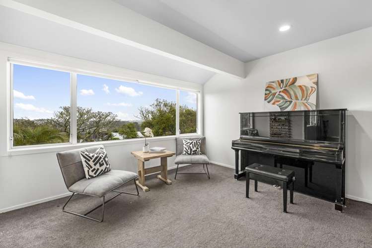 94 Norman Lesser Drive St Johns Park_11