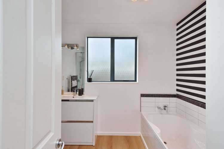 11 Craigieburn Street Darfield_13