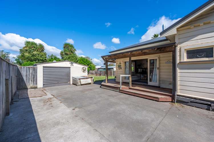 10 Railway Road Whakatu_11