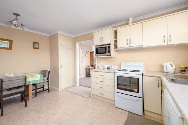 37 John Street Waimate_4