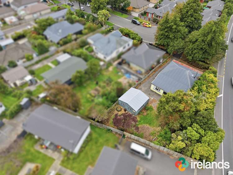 21 Defoe Place Waltham_14