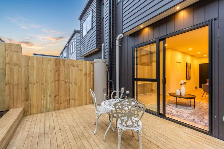 Lot 5/24 Woodcote Drive Glenfield_17