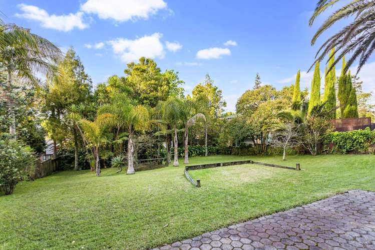 257 Golf Road Titirangi_23