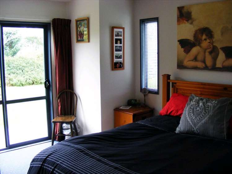 2558 South Eyre Road West Eyreton_17