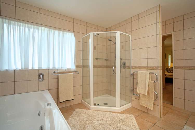 25 Walpole Avenue Hillpark_12