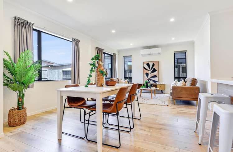 15 Gosset Avenue Chartwell_7