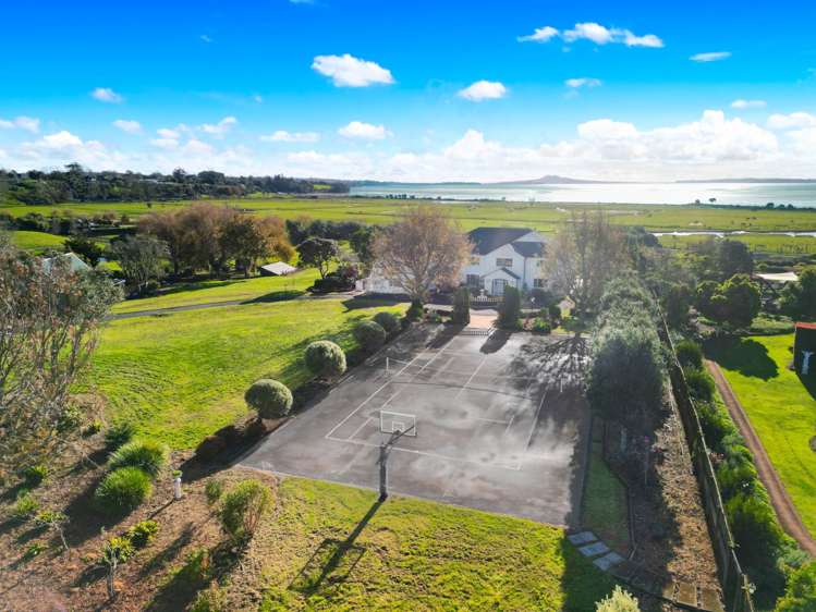 52 Porterfield Road Whitford_5