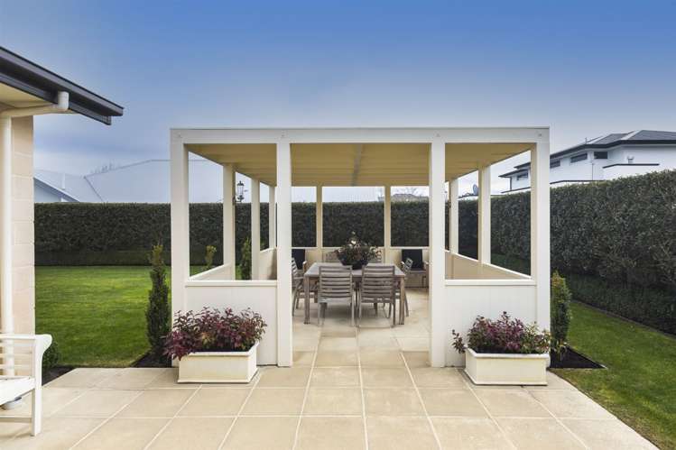 30 Applefield Court Northwood_23